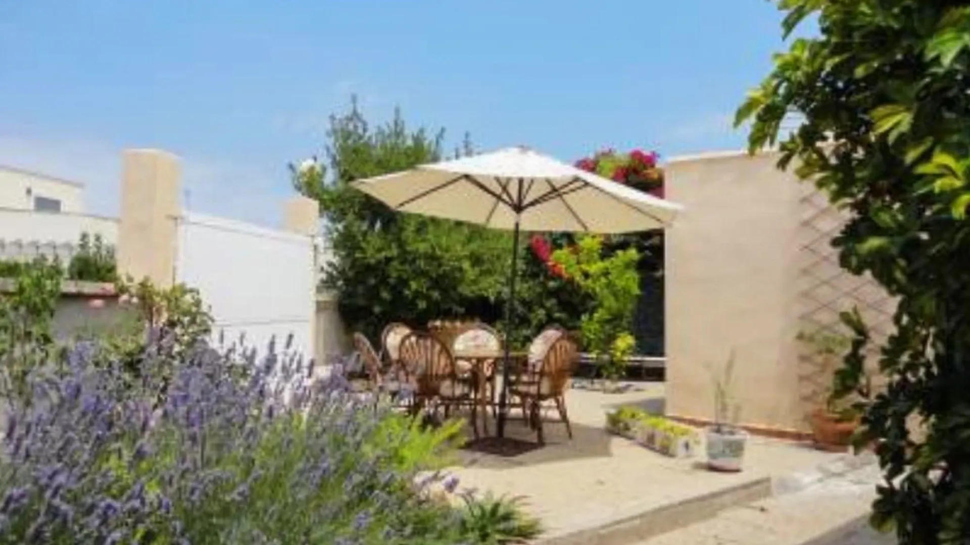 Well-Appointed, 4-Bedroom House In Alcudia With A Furnished Terrace An Port d'Alcúdia 0*,