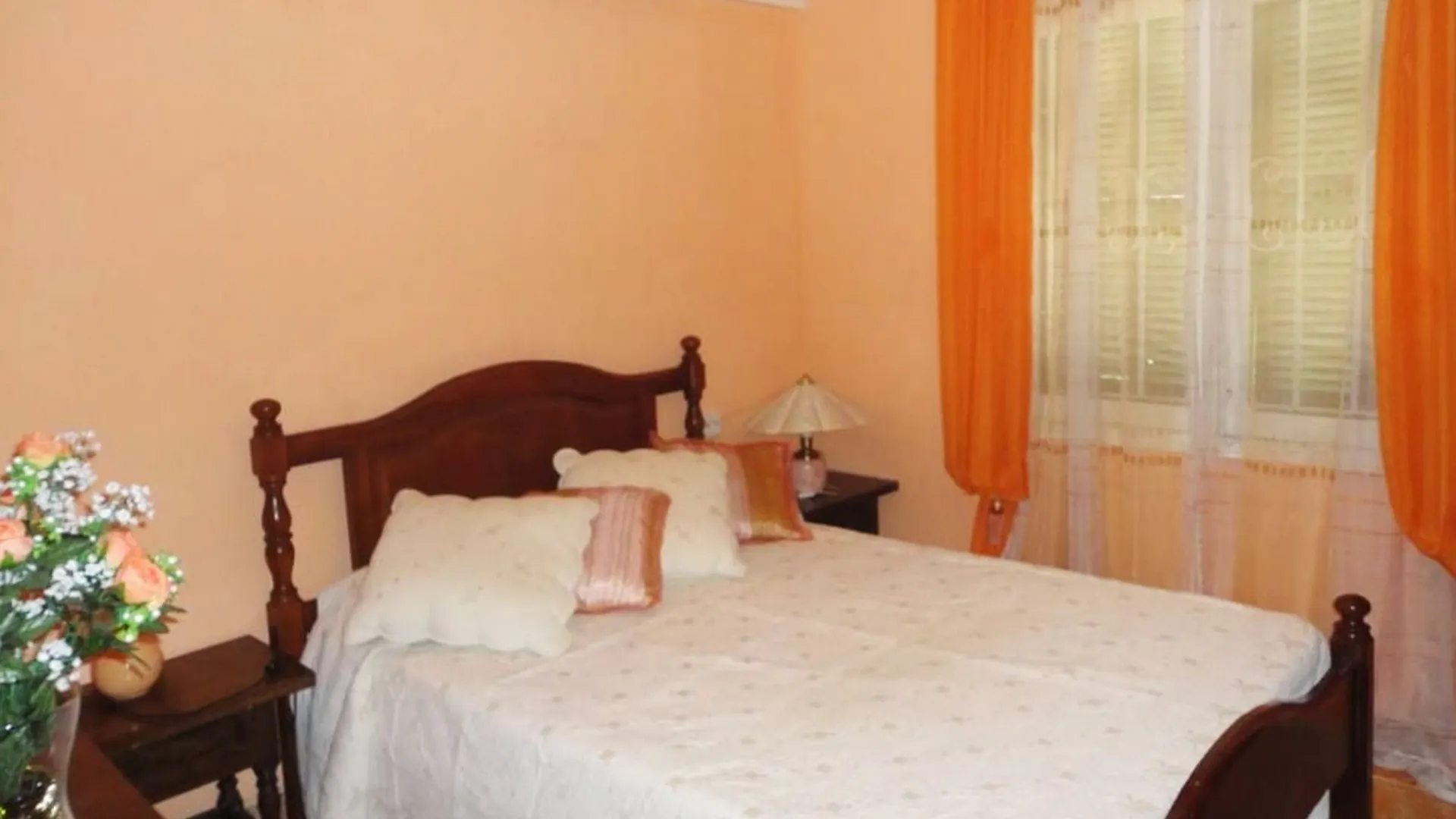 Well-Appointed, 4-Bedroom House In Alcudia With A Furnished Terrace An Port de Alcudia  Spain